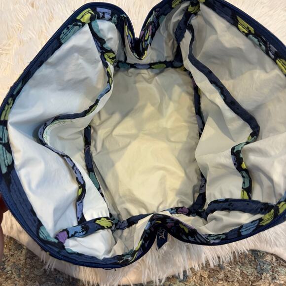 Vera Bradley Indigo Pop Lunch Box - Picture 6 of 10